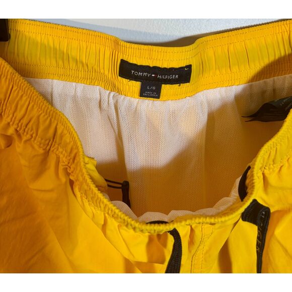 Tommy Hilfiger Men’s Dune Volley Swim Shorts Size L – Bright Yellow - Picture 5 of 6